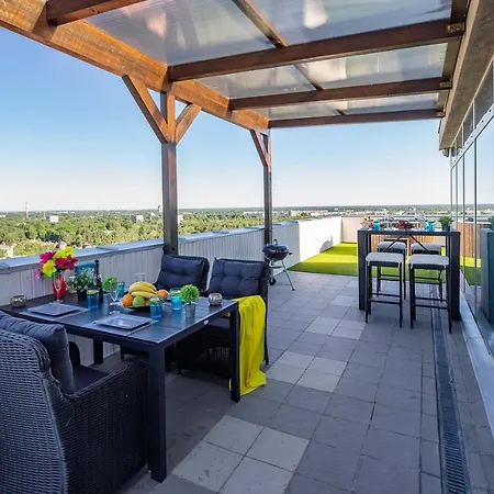 Skyhouse Private Penthouse And リガ