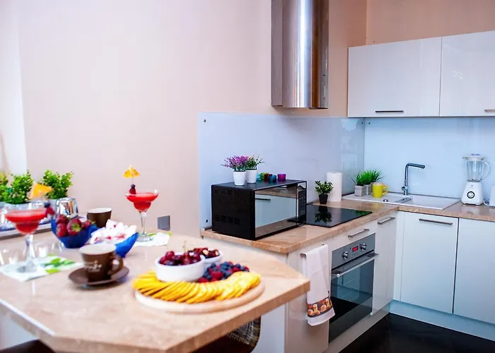 Amazing Penthouse And Apartment